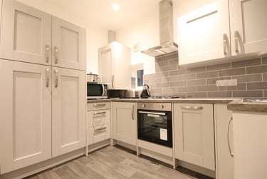 5 bed house, Warton Terrace, Heaton, Newcastle, NE65LR - Image 1